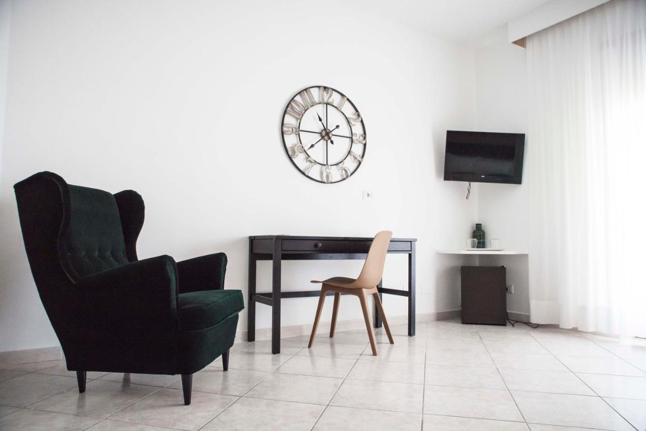 Smy Civico Zero Hotel Tarquinia Eksteriør billede