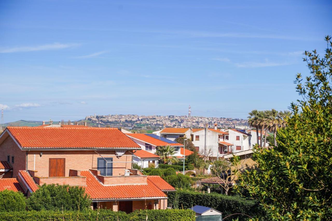 Smy Civico Zero Hotel Tarquinia Eksteriør billede