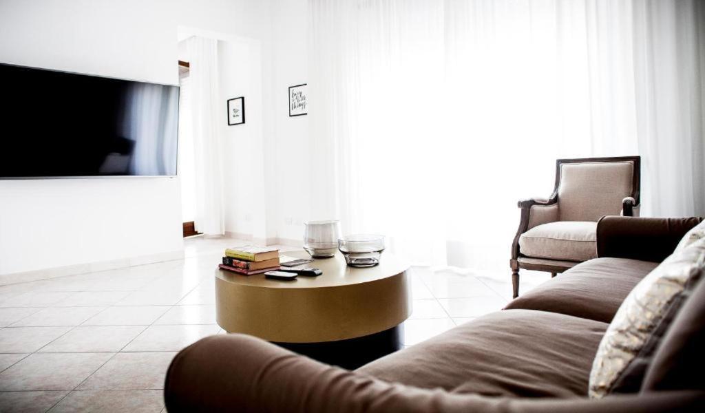 Smy Civico Zero Hotel Tarquinia Eksteriør billede