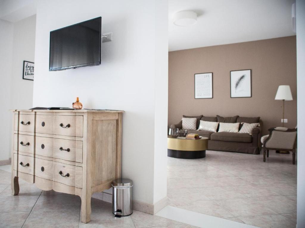Smy Civico Zero Hotel Tarquinia Eksteriør billede