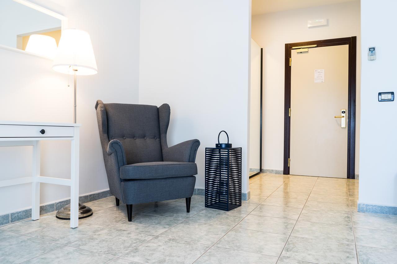 Smy Civico Zero Hotel Tarquinia Eksteriør billede