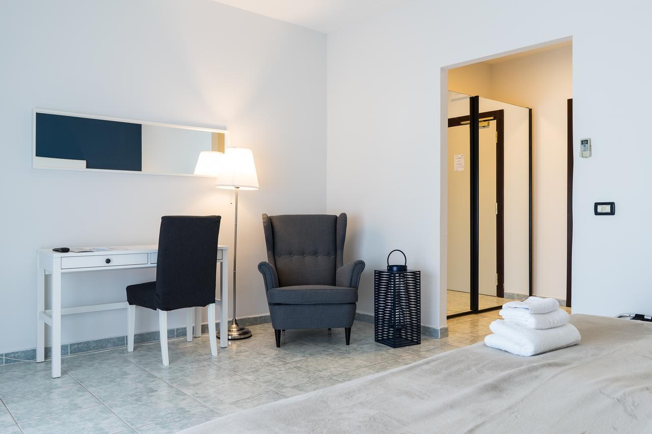 Smy Civico Zero Hotel Tarquinia Eksteriør billede